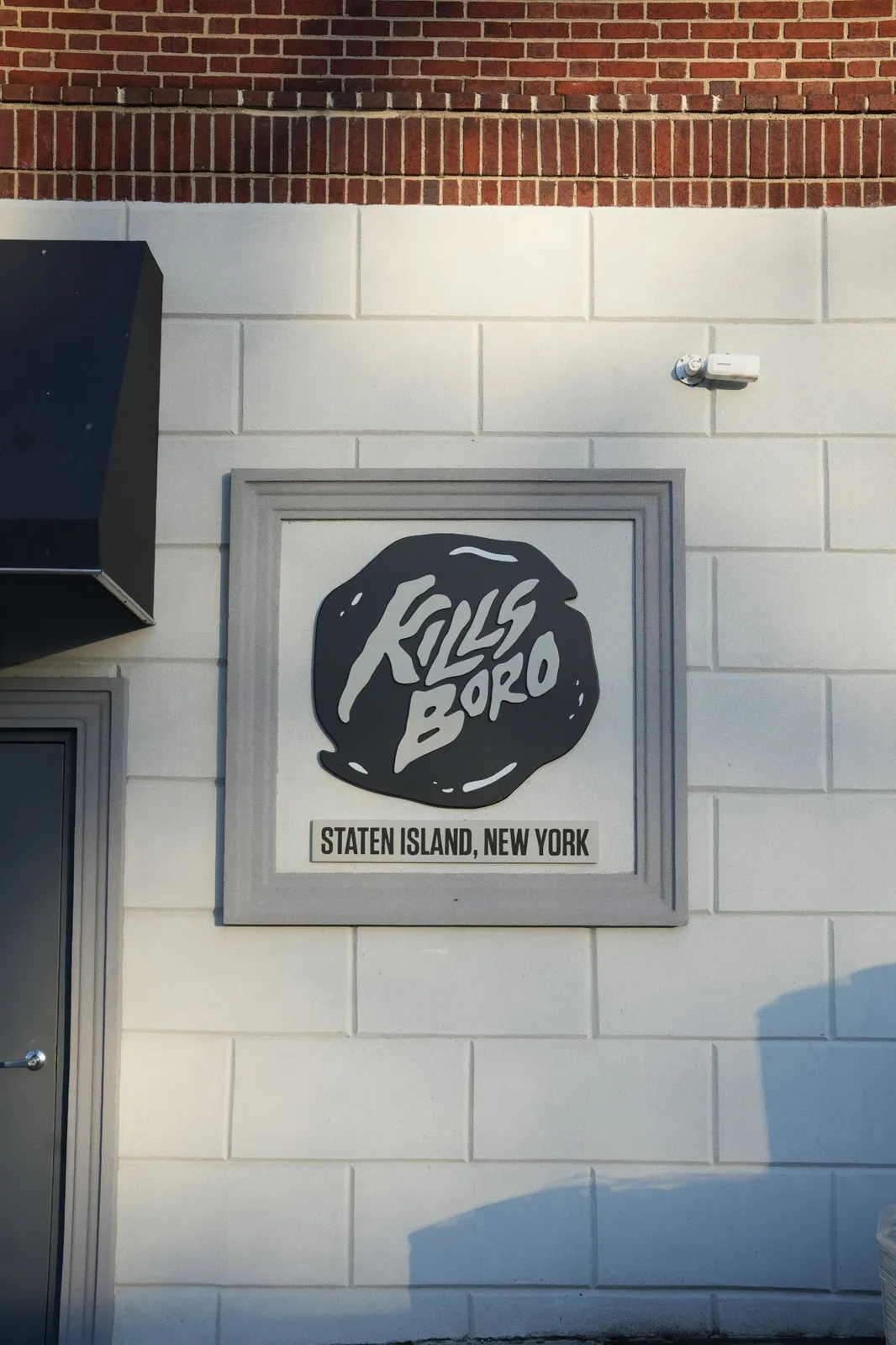 Sign Building